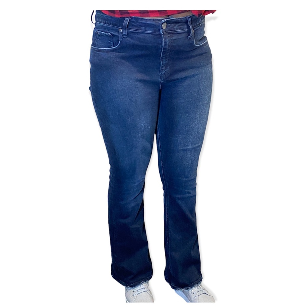 Tokyo Darling High Waisted Flare Raw Hem Jeans  Size 14
